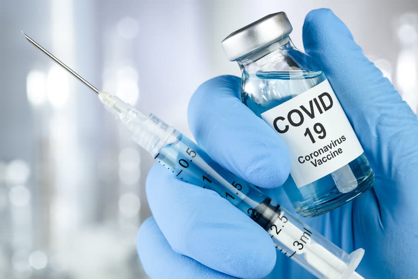 接種 COVID-19 疫苗能降低 Long COVID 產生？兩篇研究探討疫苗重要性