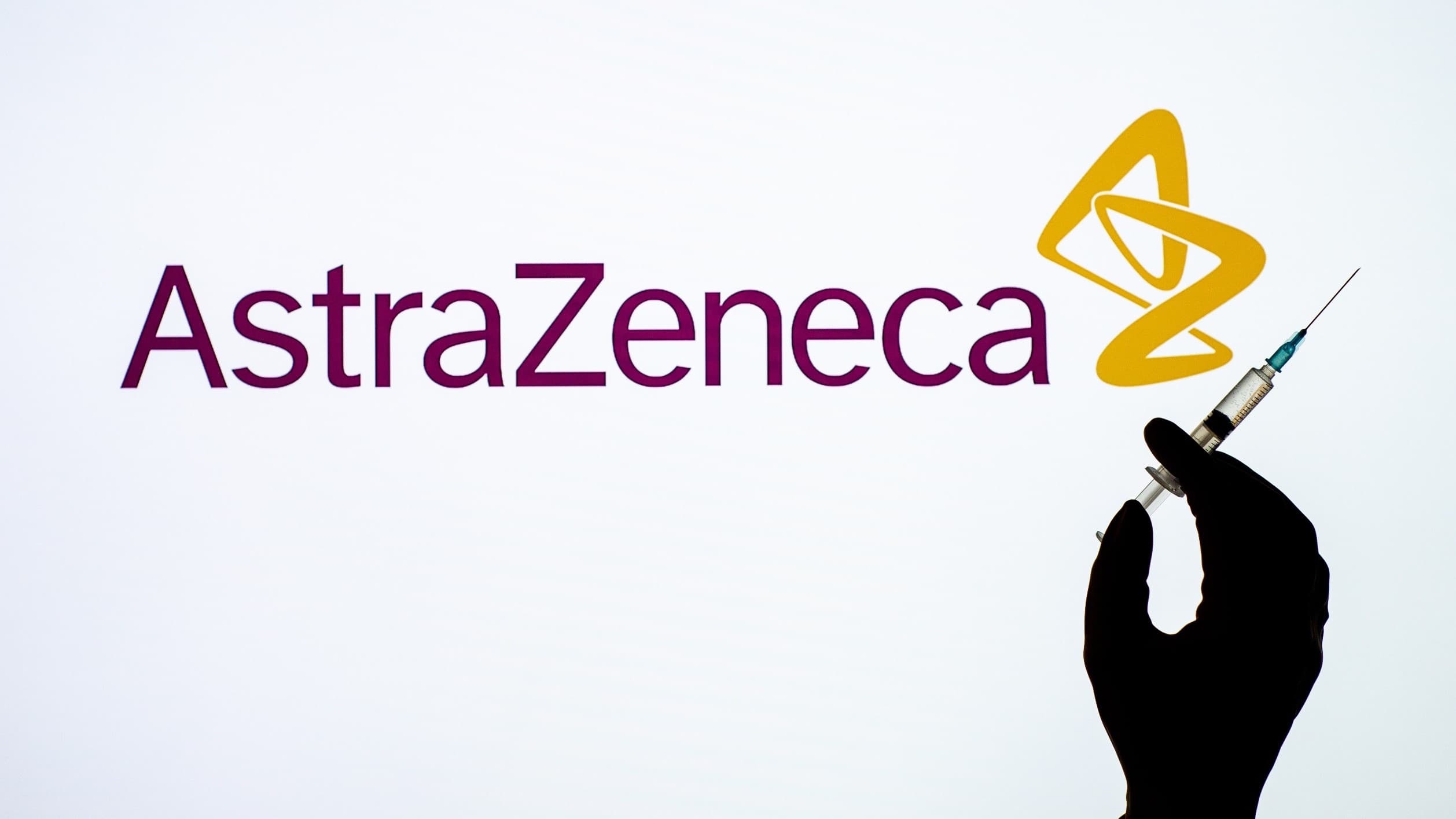AZ 宣稱全球供應過剩，新冠疫苗將全球下架