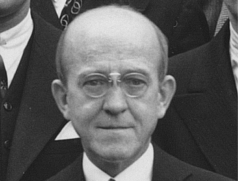 1877年10月21日 加拿大裔美國籍醫師 Oswald T. Avery 誕生